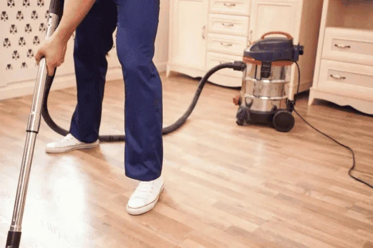 RESIDENTIAL CLEANING SERVICE